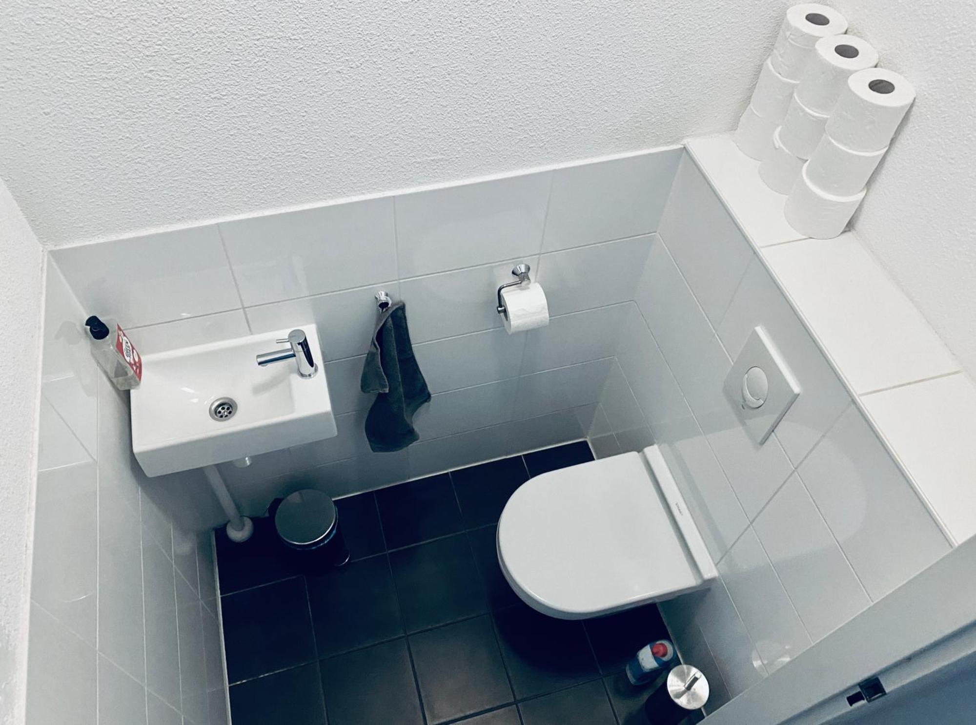 Private Studio With Free Car Parking アムステルダム エクステリア 写真